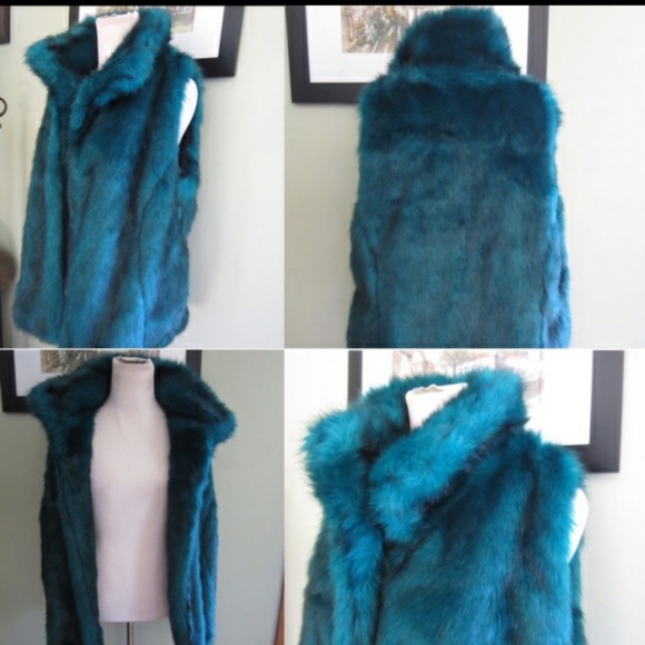 Saks Fifth Avenue Emerald Green Oversized Fur Vest - Picture 4 of 4
